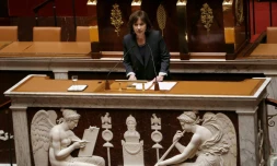 Laurence Rossignol, alors ministre des Familles, de l'Enfance et des Droits des femmes lors du débat parlementaire sur la loi  contre la prostitution à l'Assemblée nationale à Paris, le 6 avril 2016 