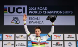 Le Slovène Tadej Pogacar, sacré de nouveau champion du monde, le 28 septembre 2025 à Kigali au Rwanda