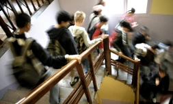 Des collégiens un jour de rentrée scolaire