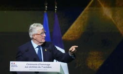 "Nous ne laisserons rien passer": un an après le 7-Octobre, le Premier ministre Michel Barnier a promis lundi soir que le gouvernement continuerait à "combattre l'antisémitisme par tous les moyens"