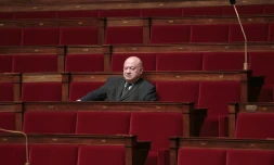 André Santini, député-maire UDI d'Issy-les-Moulineaux, à l'Assemblée Nationale, le 16 mars 2011