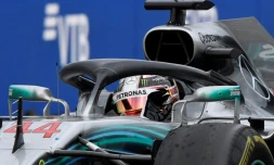 Le Britannique Lewis Hamilton après avoir remporté le Grand Prix de Russie de F1, le 30 septembre 2018 à Sotchi