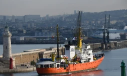 L'Aquarius arrive dans le port de Marseille le 29 juin 2018