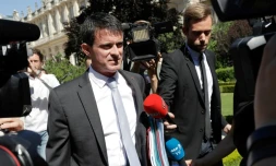 Manuel Valls arrive à l'Assemblée nationale le 19 juin 2017