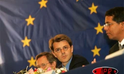 Mercredi 20 juillet 2005 -

François Baroin, ministre de l'outre-mer, a rencontré les acteurs économiques