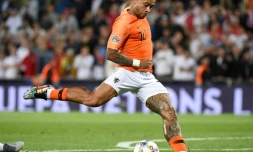 L'attaquant des Pays-Bas Memphis Depay lors de la demi-finale de Ligue des Nations contre l'Angleterre Ă Guimaraes le 6 juin 2019
