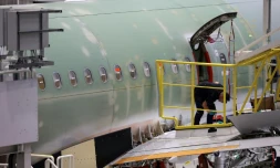 Un Airbus A321 sur la ligne d'assemblage à l'usine de Cornebarrieu, dans le sud-ouest de la France, en octobre 2024