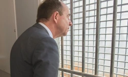 Le ministre de la Justice Jean-Jacques Urvoas dans la prison de Ducos en France, le 30 juin 2016