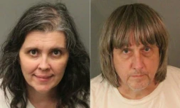 Montage photos du 15 janvier 2018 fourni par le bureau du shérif du comté de Riverside en Californie, de David Allen Turpin (d) et de Louise Anna Turpin