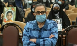 Le dissident irano-suédois Habib Chaab lors de la première audience de son procès, le 18 janvier 2022 à Téhéran, en Iran  