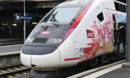 Le nouveau TGV qui circulera sur la ligne à grande vitesse Tours-Bordeaux, appelée l'Océane, à Bordeaux le 11 décembre 2016 