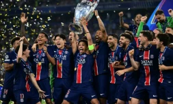 Les joueurs du PSG avec le trophée de la Ligue des champions, le 31 mai 2025 à Munich