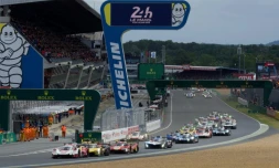 Les 62 engagés de la 92e édition des 24 Heures du Mans ont pris le départ à 16h00 (locales) sur le circuit de la Sarthe (ouest de la France)