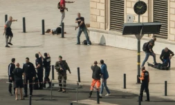 La police neutralise un assaillant devant la gare Saint-Charles de Marseille le 1er octobre 2017