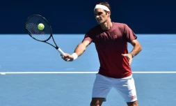 Le Suisse Roger Federer lors d'une séance d'entraînement en vue de l'Open d'Australie, le 13 janvier 2019 à Melbourne