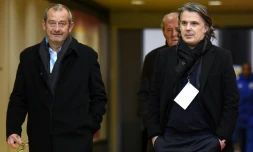 Le directeur général de l'Olympique de Marseille, Philippe Perez (g), aux côtés du président du club, Vincent Labrune, le 22 mars 2014 au Stade de France, à Saint-Denis
