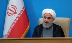 Une photo obtenue auprès de la présidence iranienne montre le président Hassan Rohani lors d'une rencontre avec des ministres à Téhéran, le 25 juin 2019