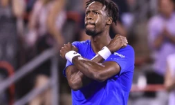 Le Français Gaël Monfils savoure sa victoire face au Canadien Peter Polansky au 1er tour du tournoi de Montréal, le 5 août 2019