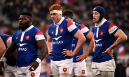 Les joueurs du XV de France dépités aprÚs leur défaite contre les Fidji, le 24 novembre 2018 au Stade de France à Saint-Denis