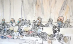 Croquis d'audience montrant les accusés et leurs avocats, lors de l'ouverture du procÚs des attentats de janvier 2015, le 2 septembre 2020 à Paris