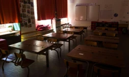Une classe vide dans une école de Mulhouse, en Alsace, le 18 mai 2020