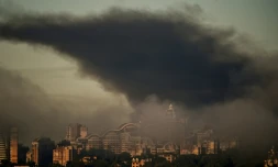Ukraine : sept morts dans des frappes russes, des infrastructures de transport visées