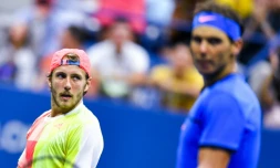 Lucas Pouille (g) face à Rafael Nadal en 8e de finale de l'US Open, le 4 septembre 2016 à New York