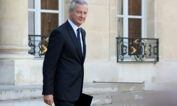 Le ministre de l?Économie Bruno Le Maire quitte le palais de l'Élysée le 14 septembre 2017