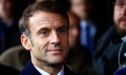 Le président Emmanuel Macron le 14 novembre 2023 à Blendecques, dans le Pas-de-Calais