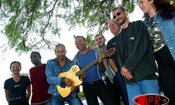 Mercredi 7 juillet 2004 - 

Free Jam et les Compères Grat-Fils deux styles, deux passions