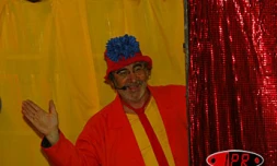Jacques Poustis proposera aux marmailles des numéros de clown et de magie