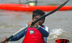 La pratique du kayak polo se développe à La Réunion