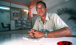Mardi 26 mai 2003 -
Jocelyn Delavergne s'inquiète des conséquences des grèves sur les petites entreprises