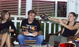 Lors de la conférence de presse aux Villas du lagon le jeudi 13 novembre 2003
