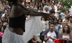 Samedi 06 août 2005 -

mélange des genres au Massalé
