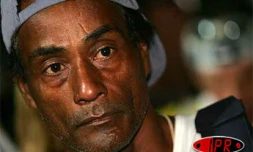 Vendredi 22 octobre 2004

Les &quot;fous&quot; ont pris le départ du Grand raid à 4 heures du matin au Cap Méchant