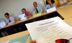 Vendredi 9 juillet 2004 - 

Christian Merlin présente les premiers résultats du bac 2004
