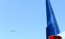 Lundi 29 septembre 2003
Le passeport-mobilité a déjà bénéficié à 2 600 jeunes Réunionnais