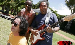 Mardi 13 décembre 2005

Les Brésiliens du Trio Mocoto donneront une série de concerts dans l'île pour les festivités du 20 décembre (anniversaire de l'abolition de l'esclavage)