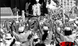 Jean-Paul II était venu à La Réunion le 1er et 2 mai 1989 pur batifier le frère Scubilion, le curé des esclaves