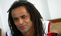 Mercredi 13 avril 2004 - 

Yannick Noah donnera deux concerts à La Réunion