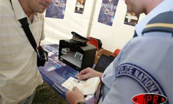 Jeudi 6 octobre 2005 -
La police nationale a organisé une journée portes ouvertes pour la deuxième année consécutive