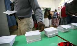 Dimanche 22 avril 2007 -

Jour de vote à La Réunion