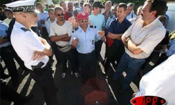 Mardi 30 mai 2006 -

Le mouvement de protestation des gardiens de prison a duré un jour et demi