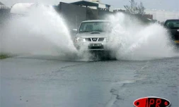 Lundi 26 février 2007 - Cyclone intense Gamède