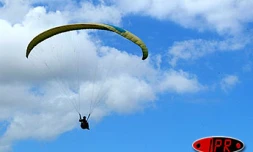 Mardi 11 novembre 2003

Image de la coupe du monde de parapente