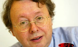 Lundi 25 août 2003
Le recteur de l'Académie de La Réunion, Christian Merlin