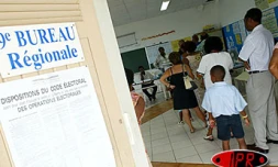 Dimanche 21 mars 2004
À 11 heures 45, le taux de participation était supérieur à celui de 1998 à la même heure