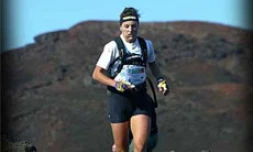 Traversée de la Plaine des Sables dans la région du volcan lors du Grand raid 2002