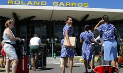 Mardi 30 novembre 2004

Une fausse alerte à la bombe à l'aéroport Roland Garros